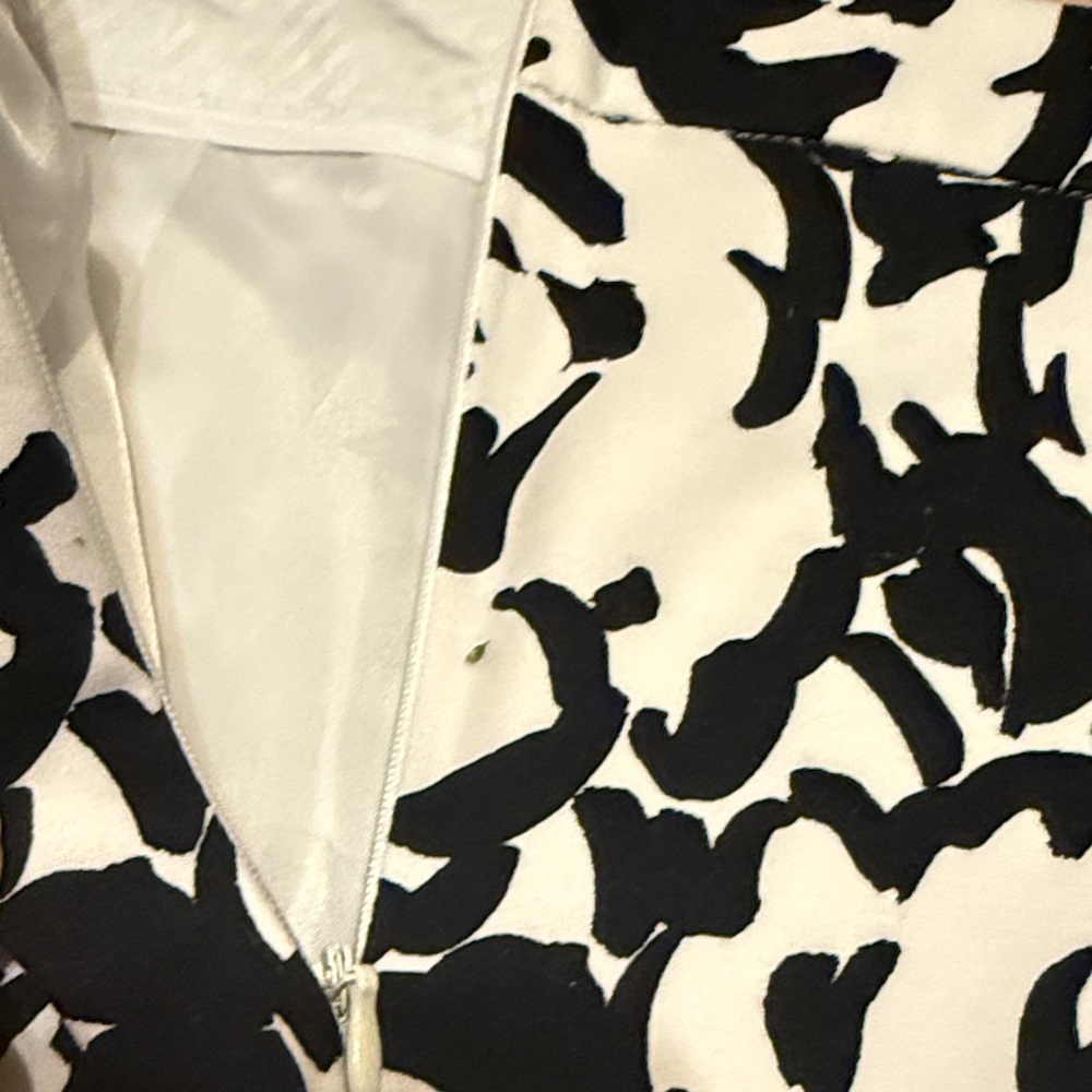 Liz Claiborne Floral Black and White Women's Skirt - Picture 6 of 8